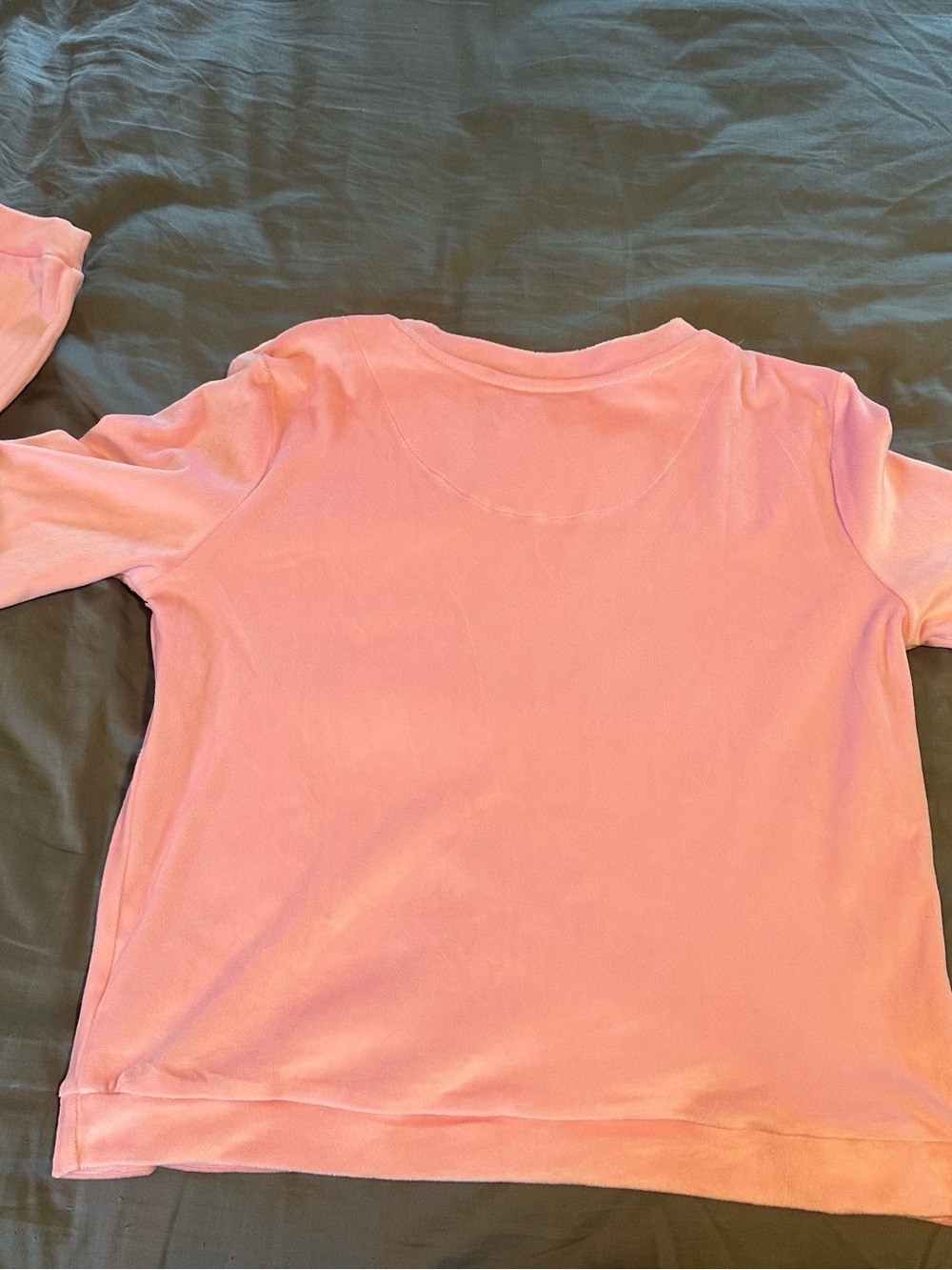 Juicy Couture women’s Pink Velour Pajama Set - Picture 8 of 14